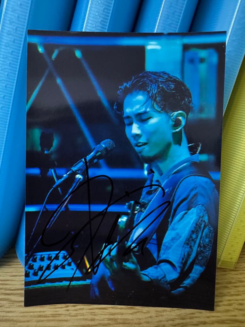 King Gnu 新井和輝 直筆サイン入り写真 ② キングヌー 常田大希 井口理