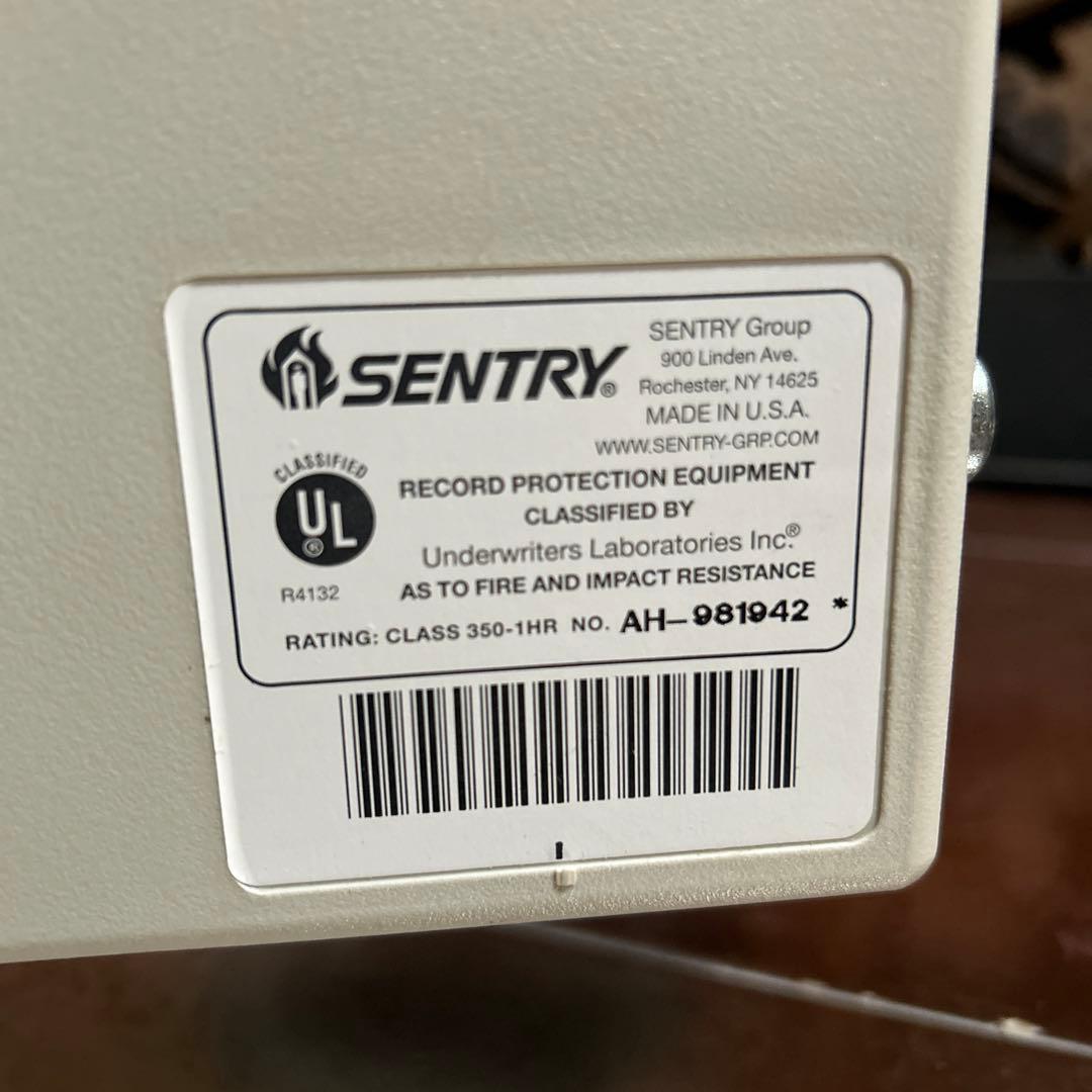 Sentry（セントリー）耐火金庫 W0809