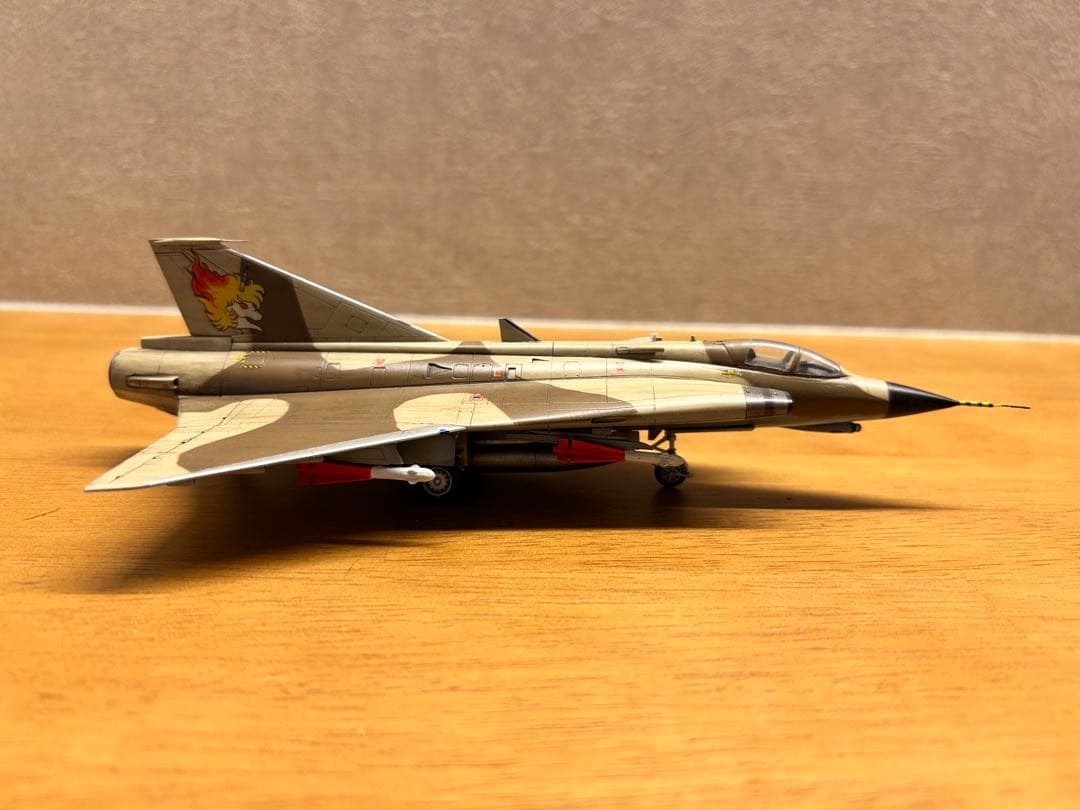 【全塗装完成品】1/72 J-35 サーブ　ドラケン　風間真機　エリア88