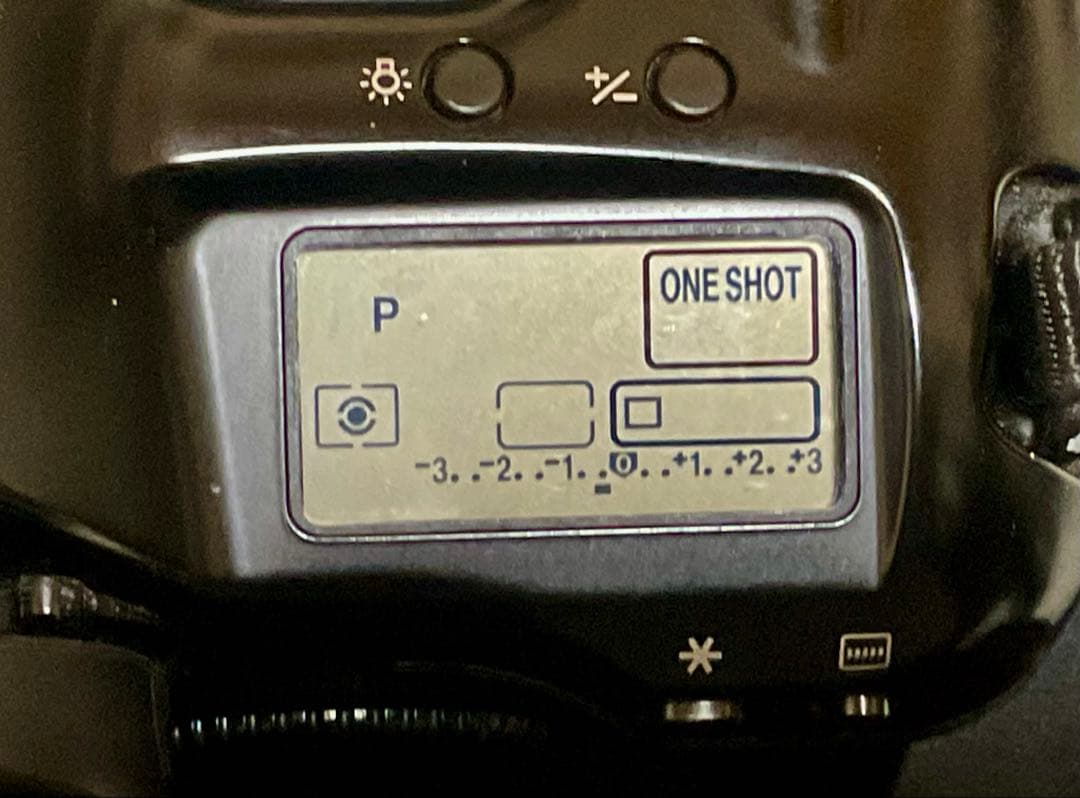 美品　Canon EOS-1N 一眼レフカメラ