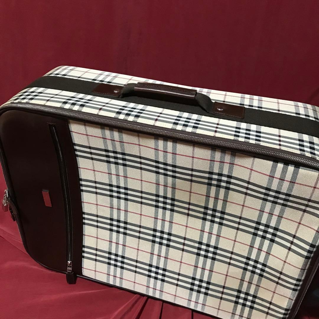 BURBERRY ノバチェックキャリーバック　　　⭐️ SALE⭐️