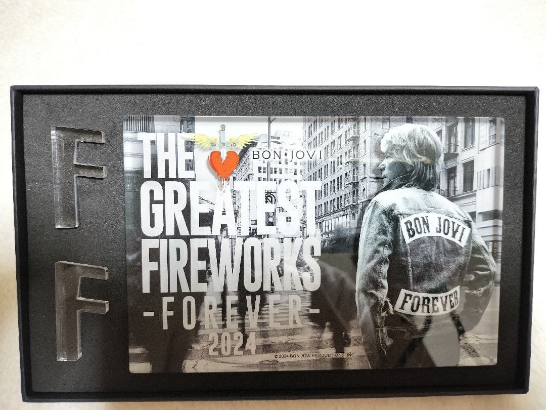 BONJOVI　Fireworks　花火　ピンズ　ボン・ジョヴィ　ボンジョビ