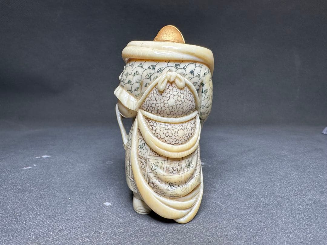 極上　天然素材　七福神　置物　根付　　アンティーク　和彫　骨董　飾り物　古美術品