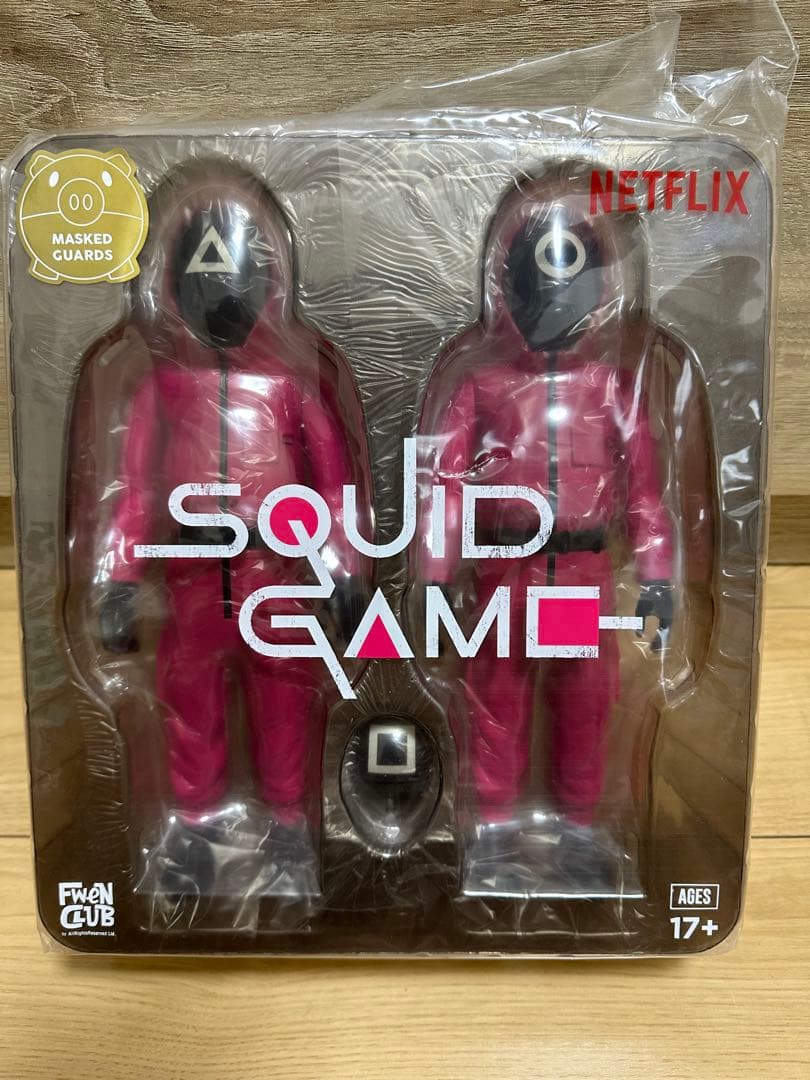 SQUID GAME マスク付きガードフィギュアセット