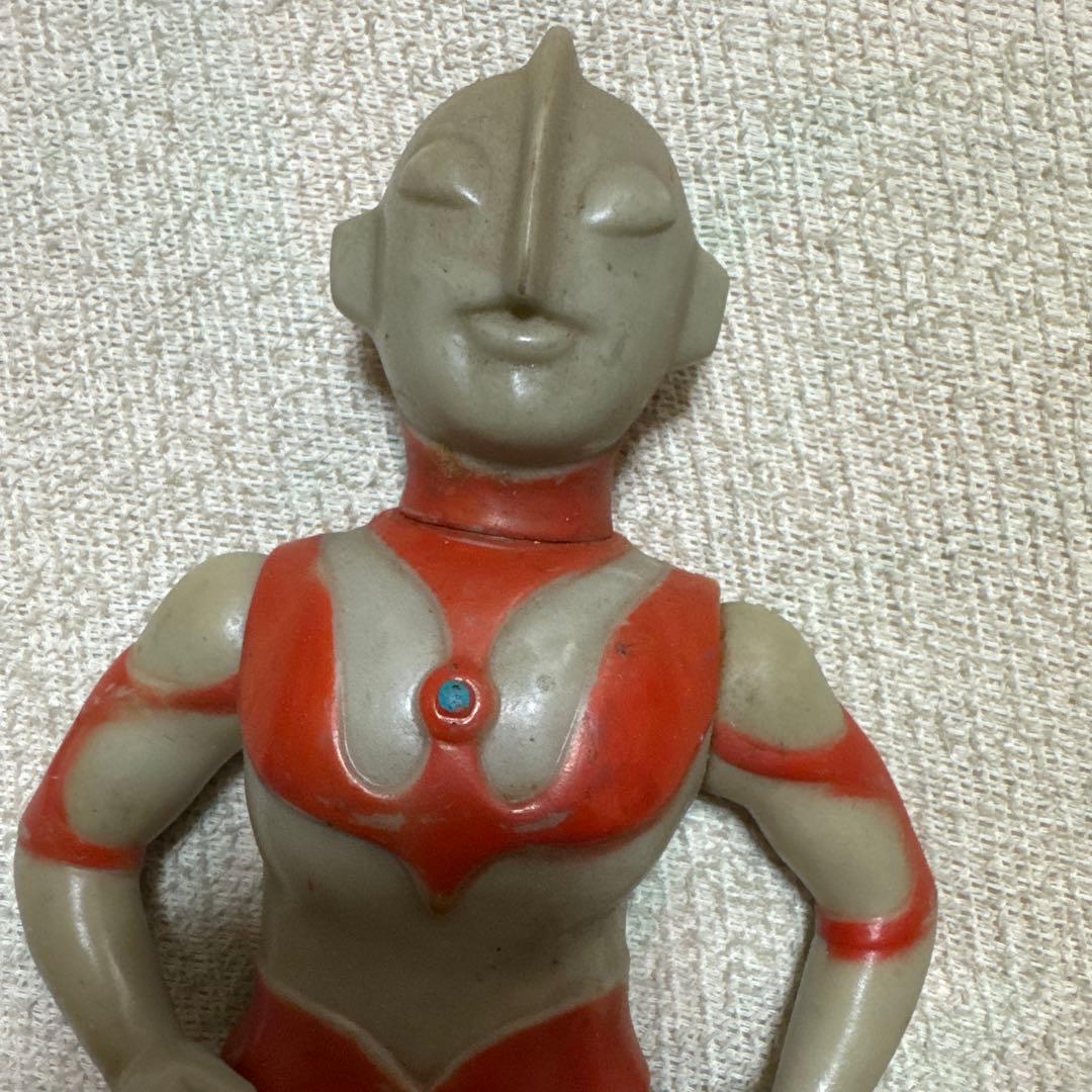 ギ*ル様 ウルトラマン フィギュア 1966年製
