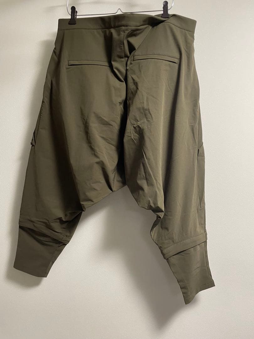 P30A-DSKR OLIVE/SHINYサイズS