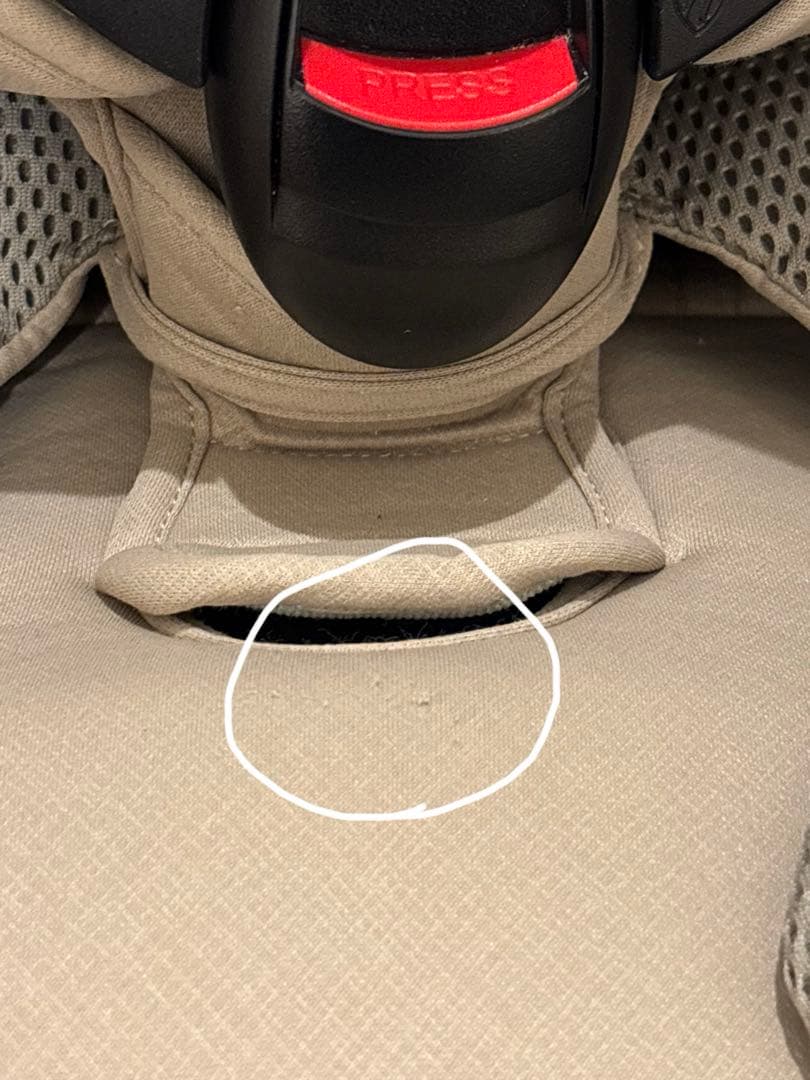 【値下げ】エールべべ　クルットR ザ・ファースト2 チャイルドシート