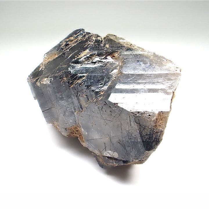 【パキスタン/ザギ産】ザギマウンテンクォーツ(リーベカイトインクォーツ)