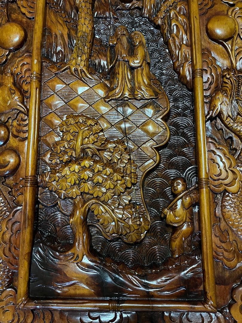 木製彫刻テーブル　一枚板