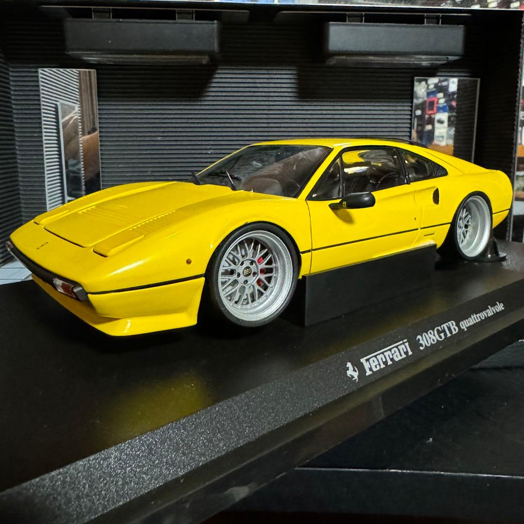 絶版 京商 1/18 フェラーリ 308GTB クワトロ カスタム仕様