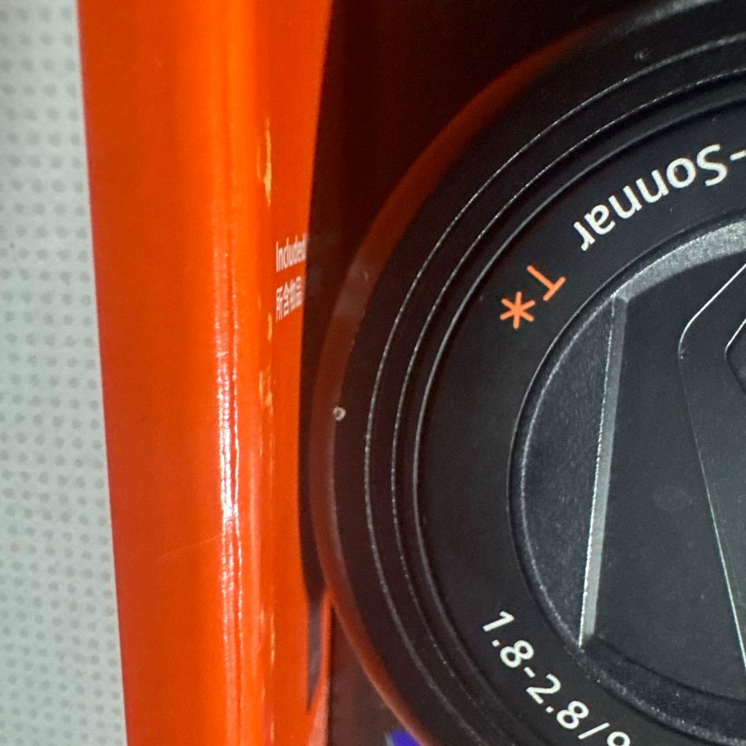 Sony ZV-1 デジタルカメラとグリップセット 1月15日23時までお値引き