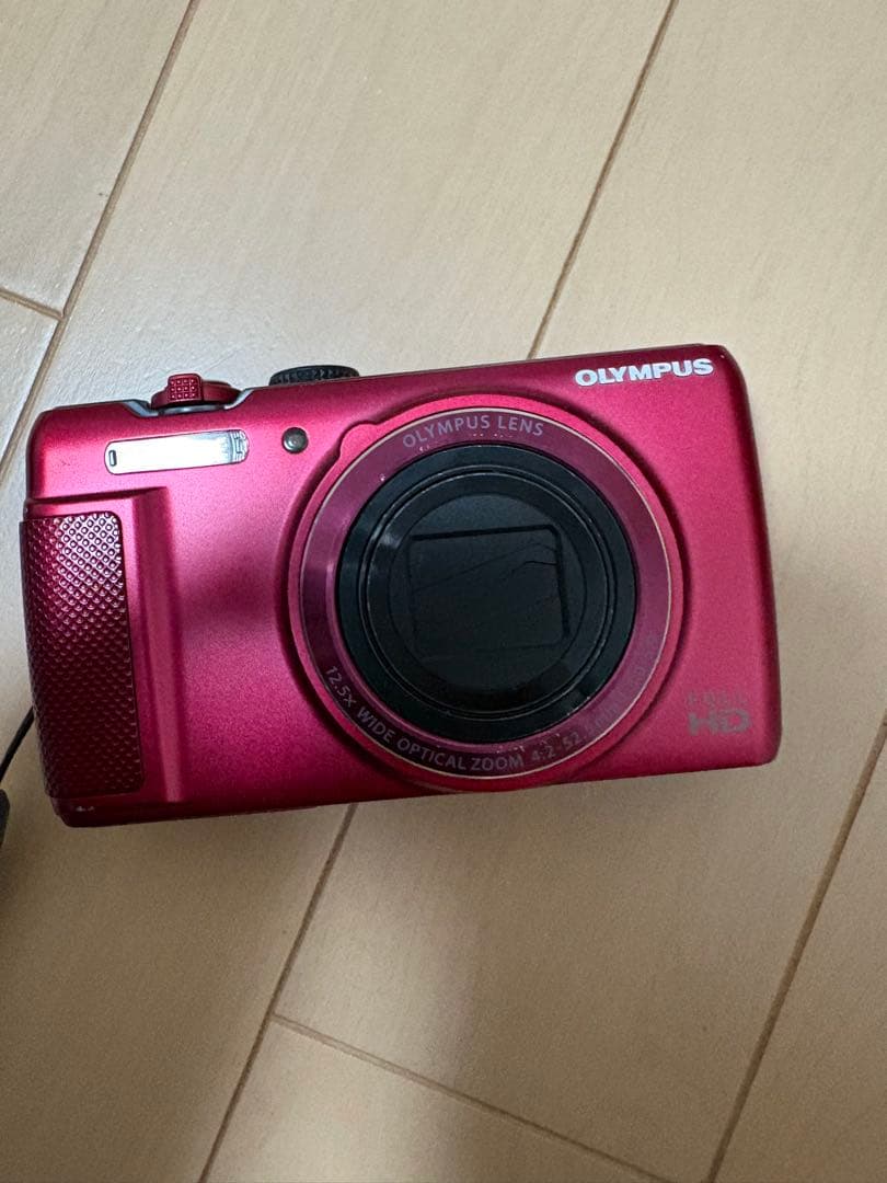 OLYMPUS コンパクトデジタルカメラ レッド