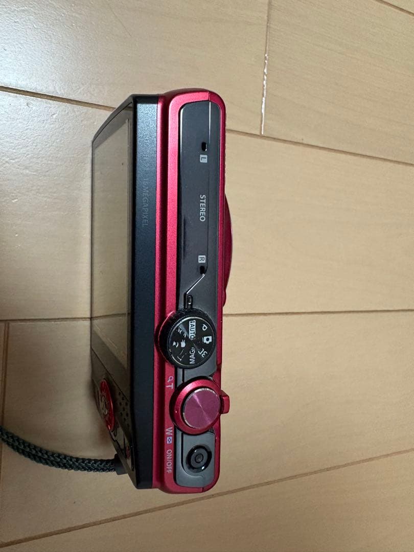 OLYMPUS コンパクトデジタルカメラ レッド