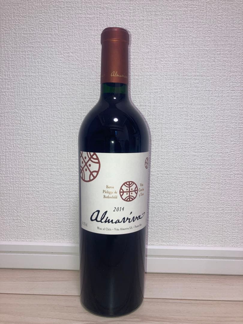 2014 アルマヴィーヴァ　Almaviva 750ml
