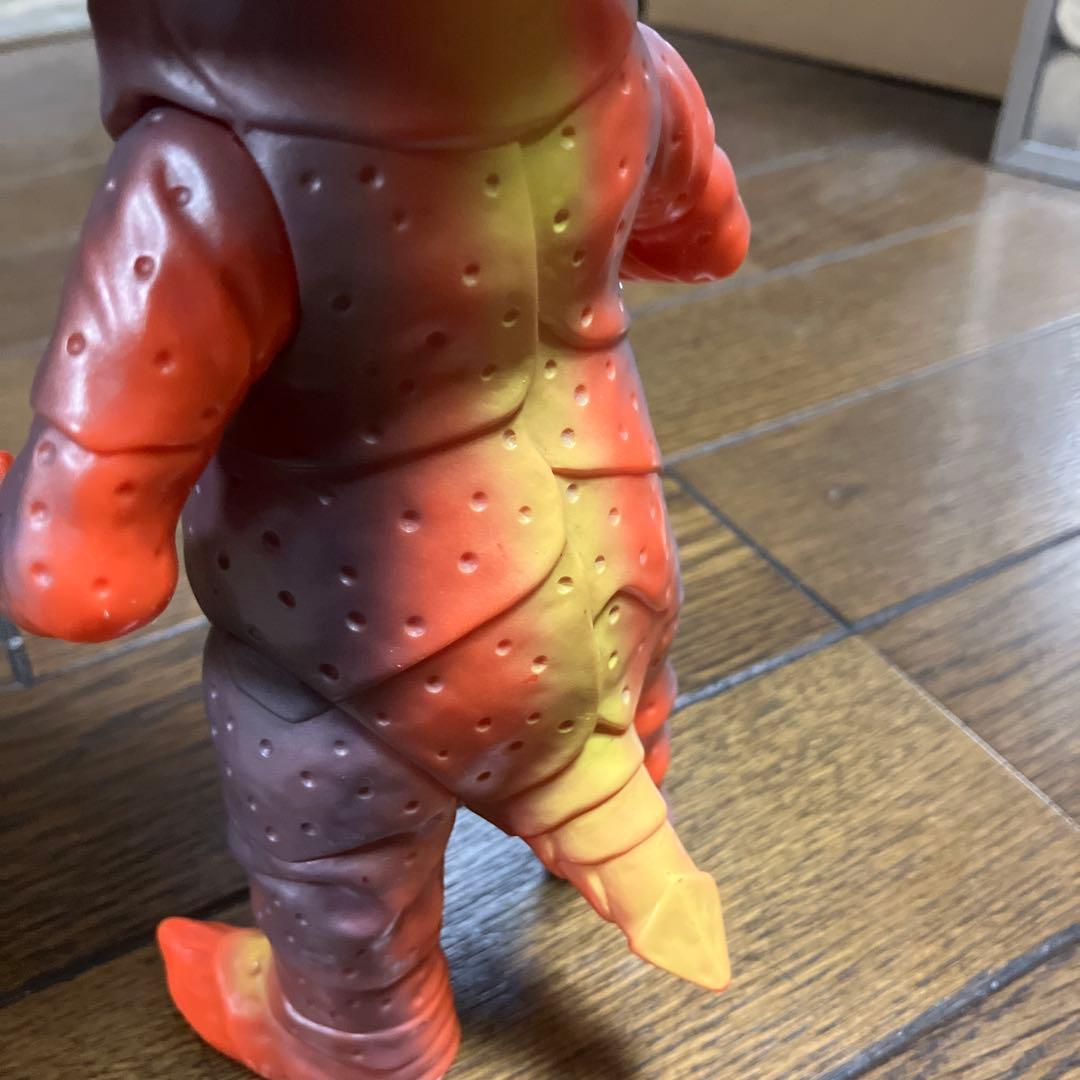 ソフビ カネゴン 怪獣郷 やまなや ウルトラＱ ブルマァク マルサン 円谷