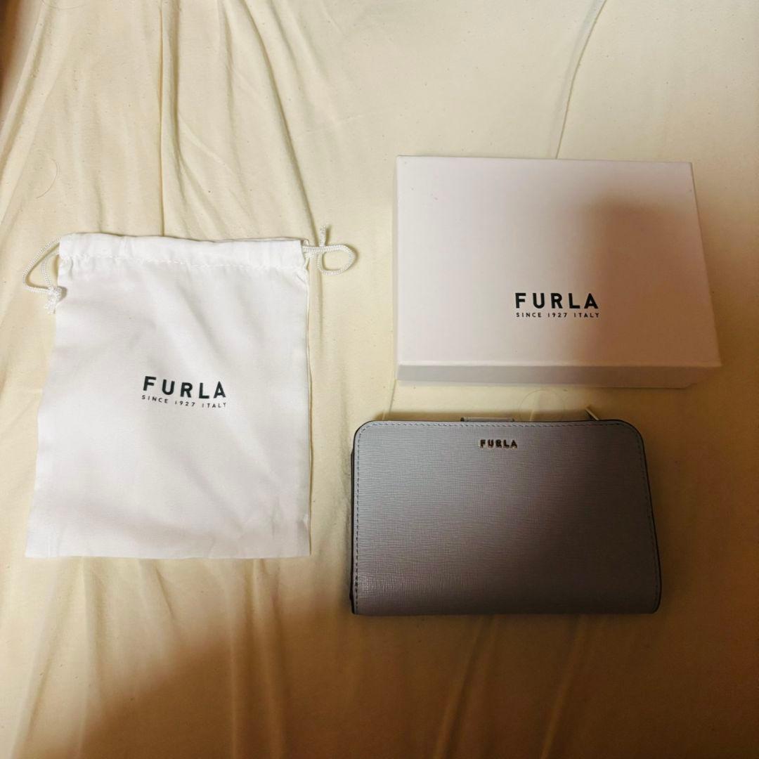 ゆ*う様 FURLA 二つ折り財布 ライトブルー