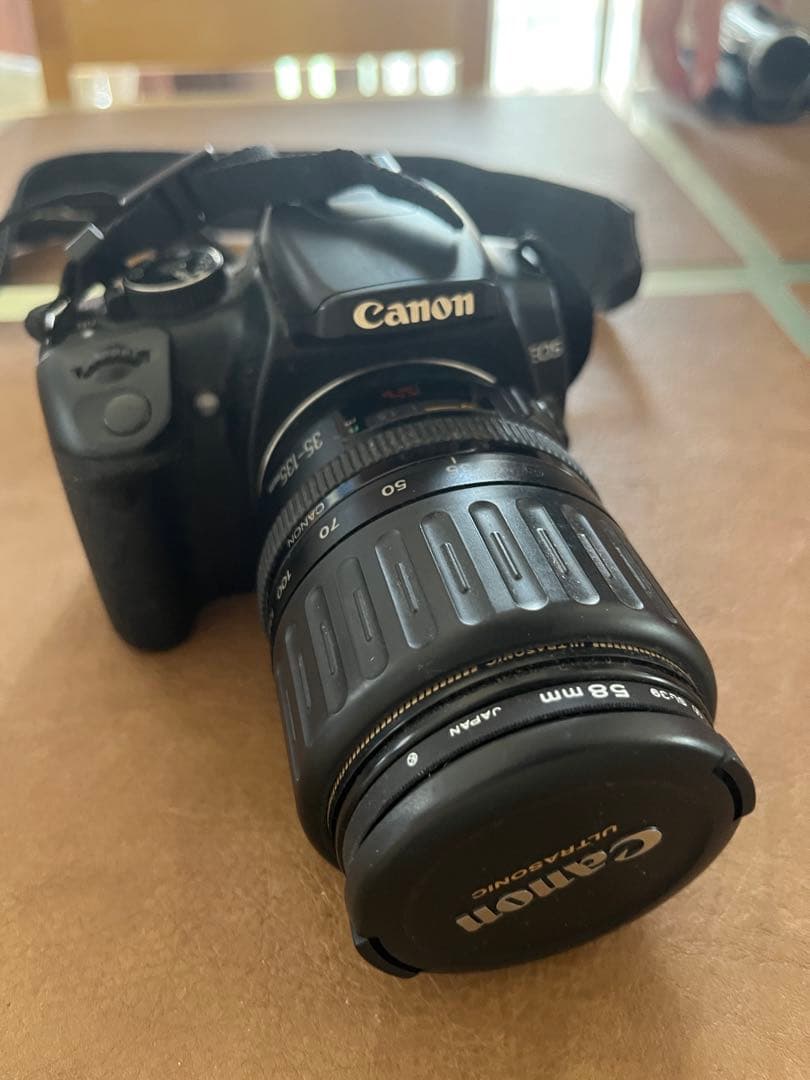 Canon EOS デジタル一眼レフカメラ 35-135mmレンズ