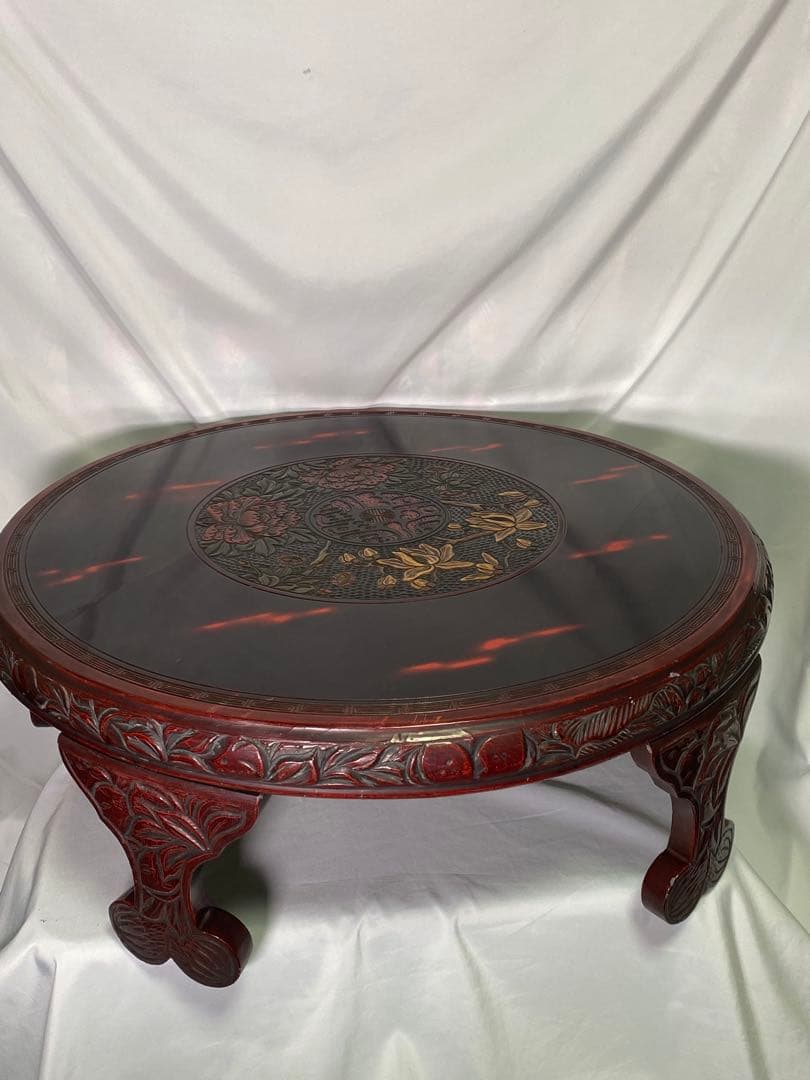 2428❣️ 丸テーブル　ちゃぶ台　中国座卓　　彫り　アンティーク　昭和レトロ
