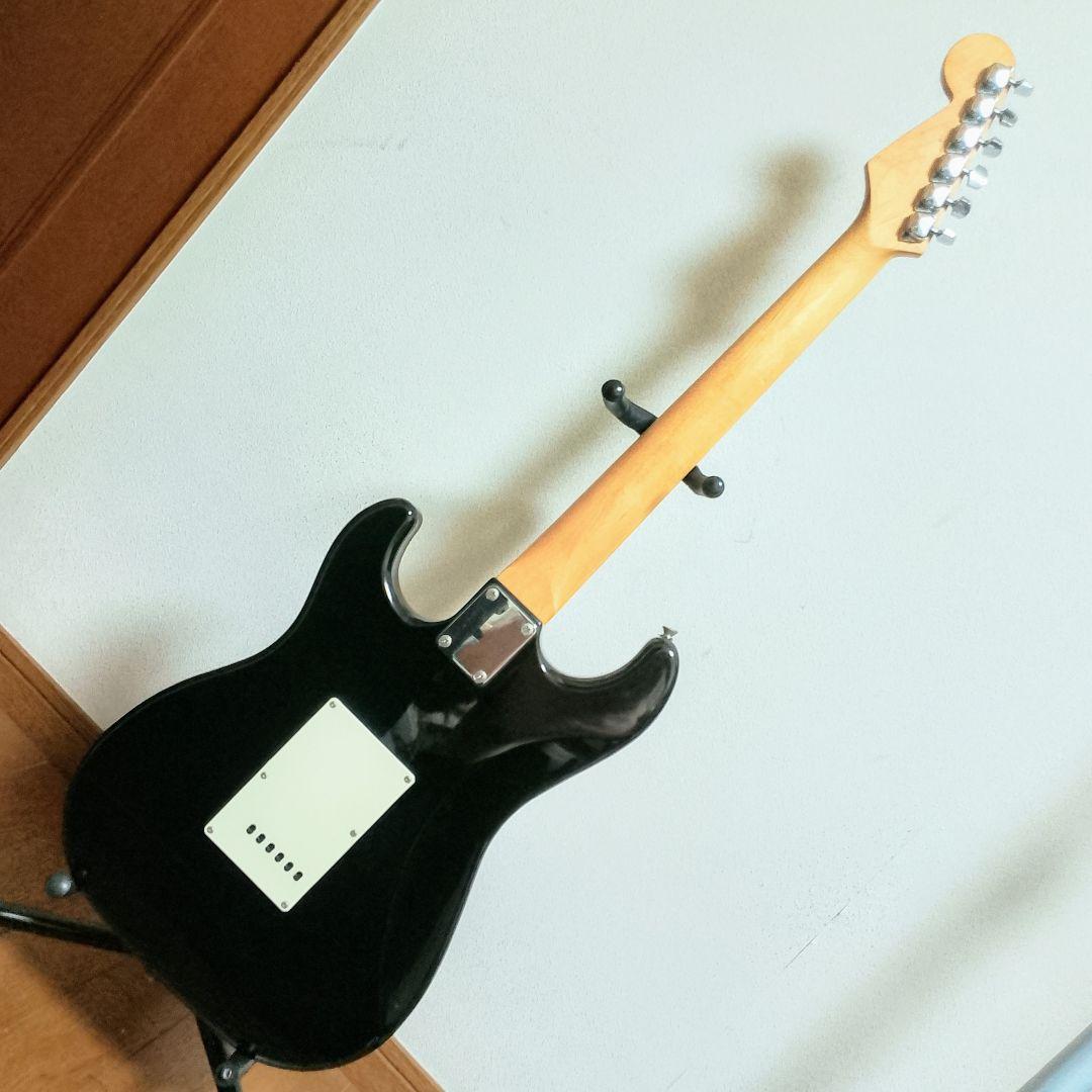 LEGEND by Aria ProII　LST-X　エレキギター　弦は新品！