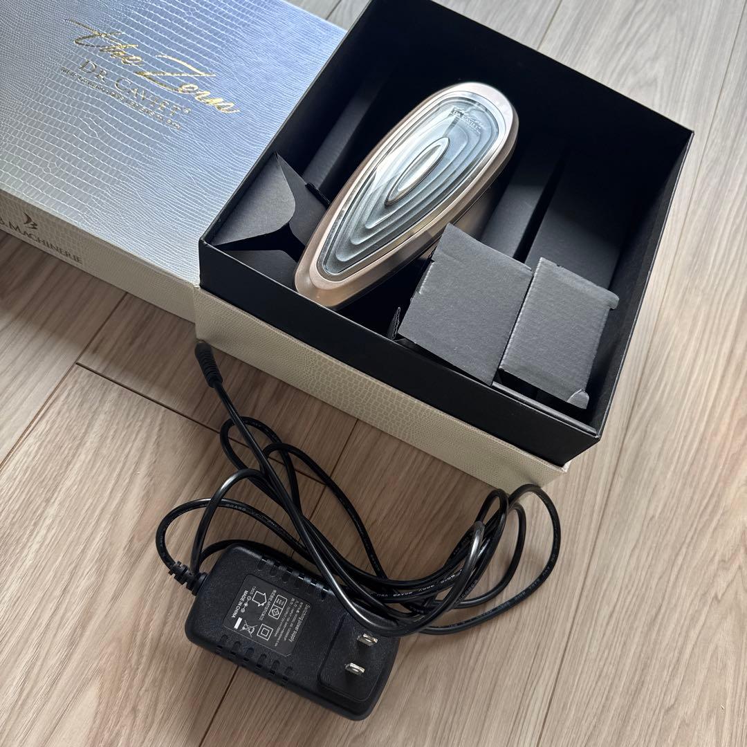 ラジオ派 美容機ボディーメイクthe Zeus DR CAVIT痩身バストアップ