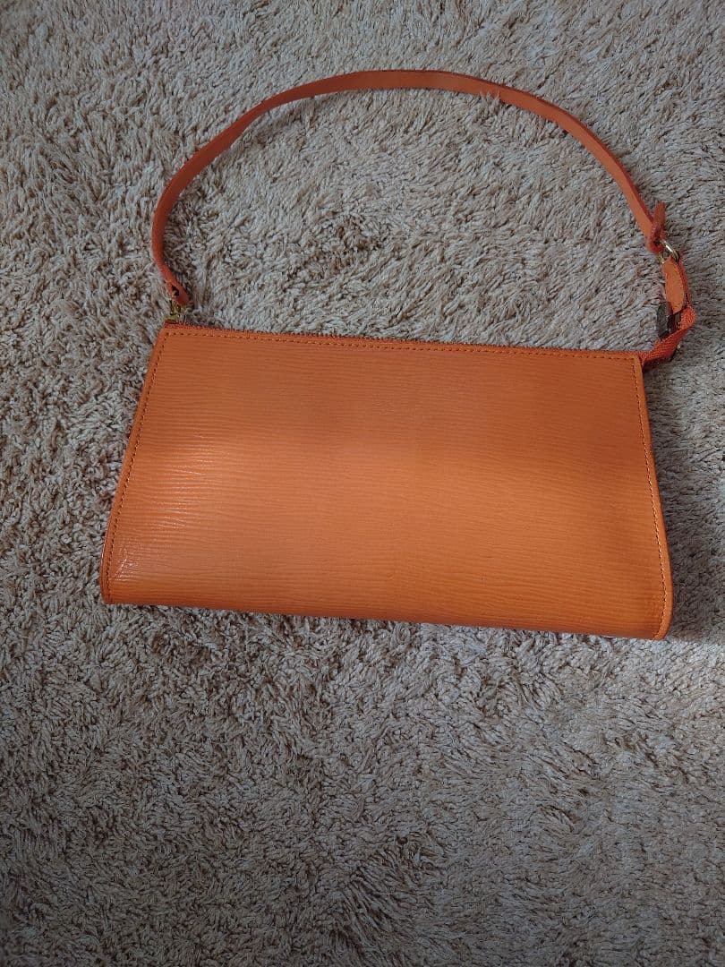 ラ*ン様 ハンドバッグ