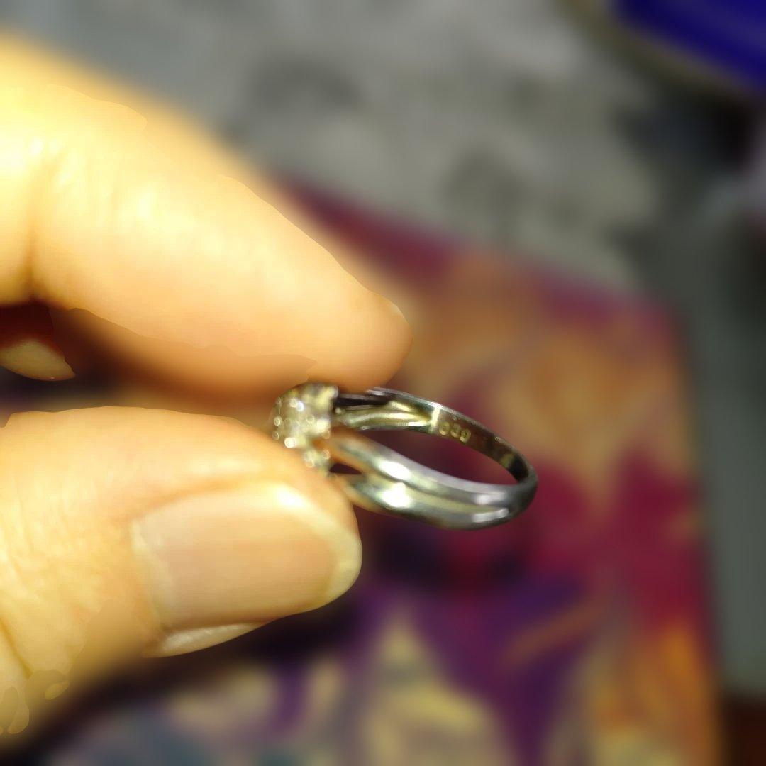 ptダイヤモンドリング保証書付き