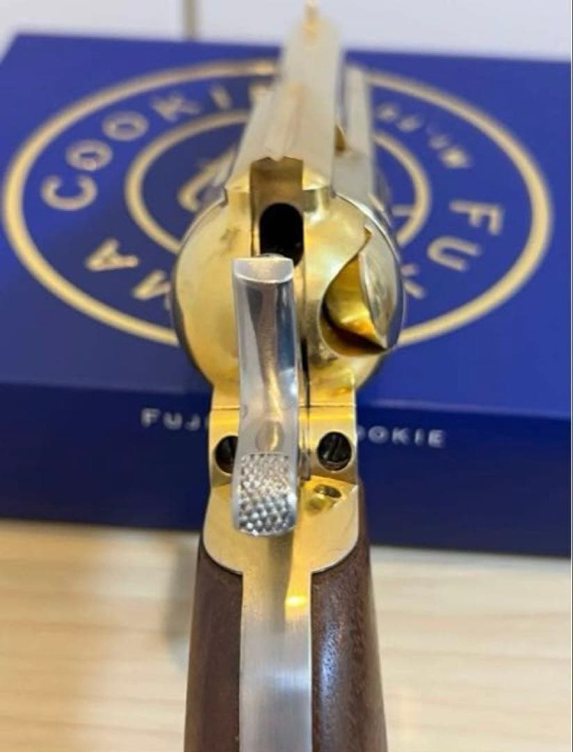 マルシン　コルトSAA45 22KGP 木グリSMG適合モデルガン(本体のみ)