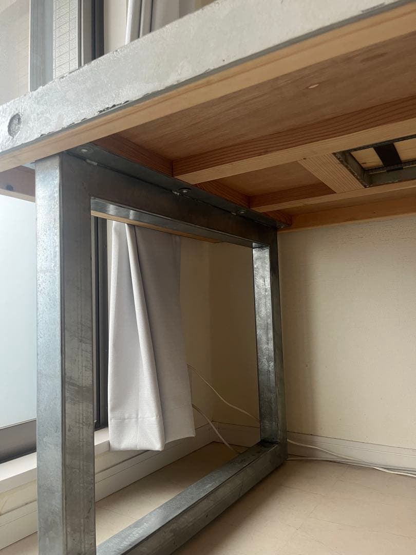 引越特別価格【特注品】モルタル天板　ダイニングテーブル