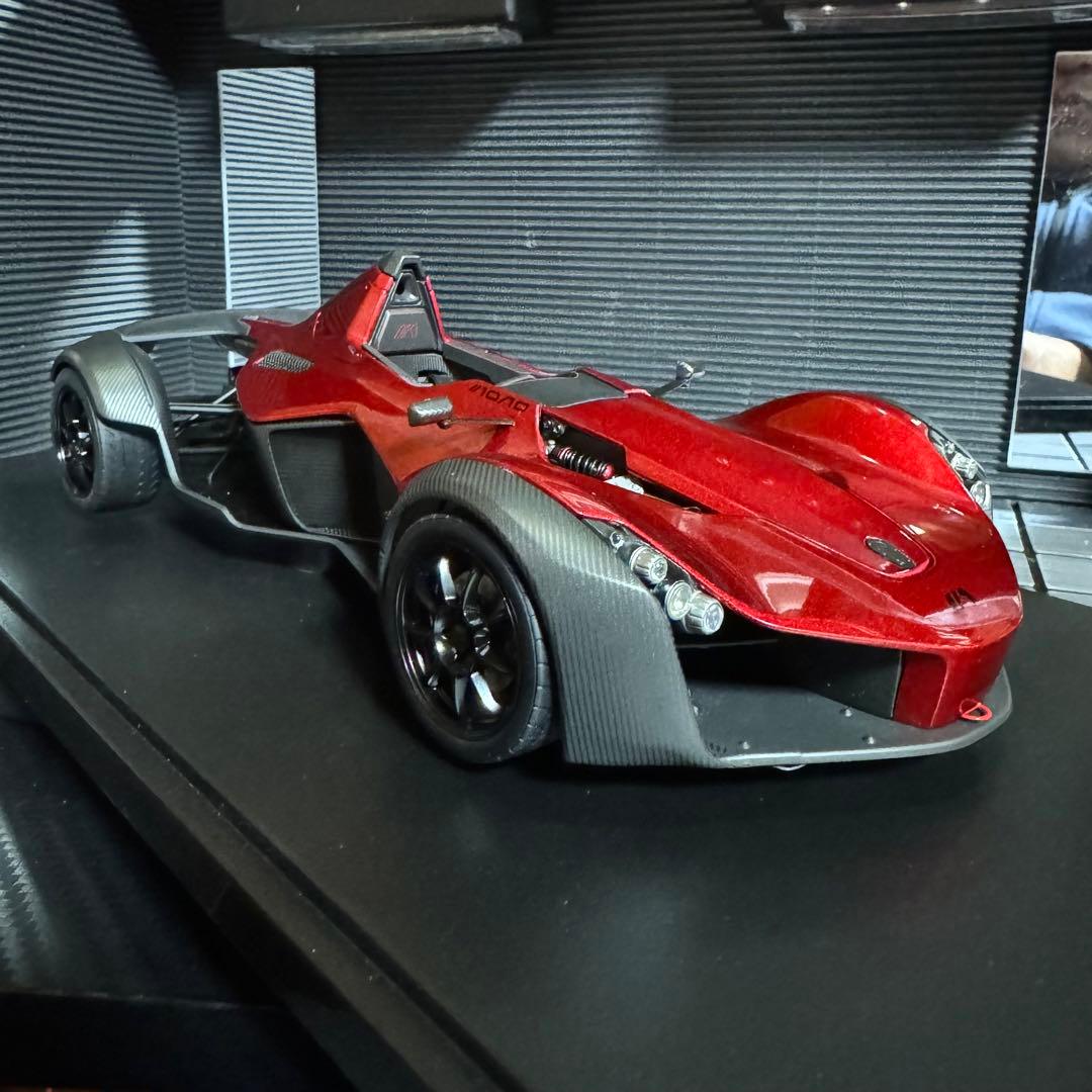 未展示品 オートアート 1/18 BAC Mono メタリックレッド