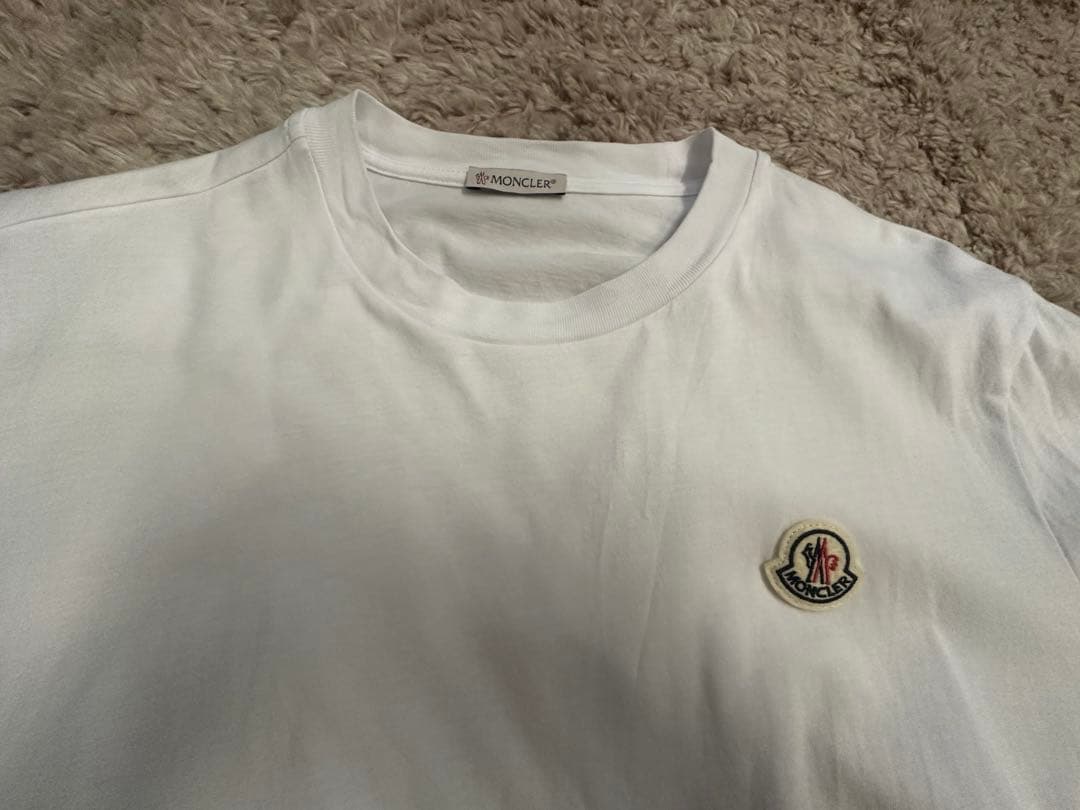 モンクレール　メンズ　TシャツMサイズ