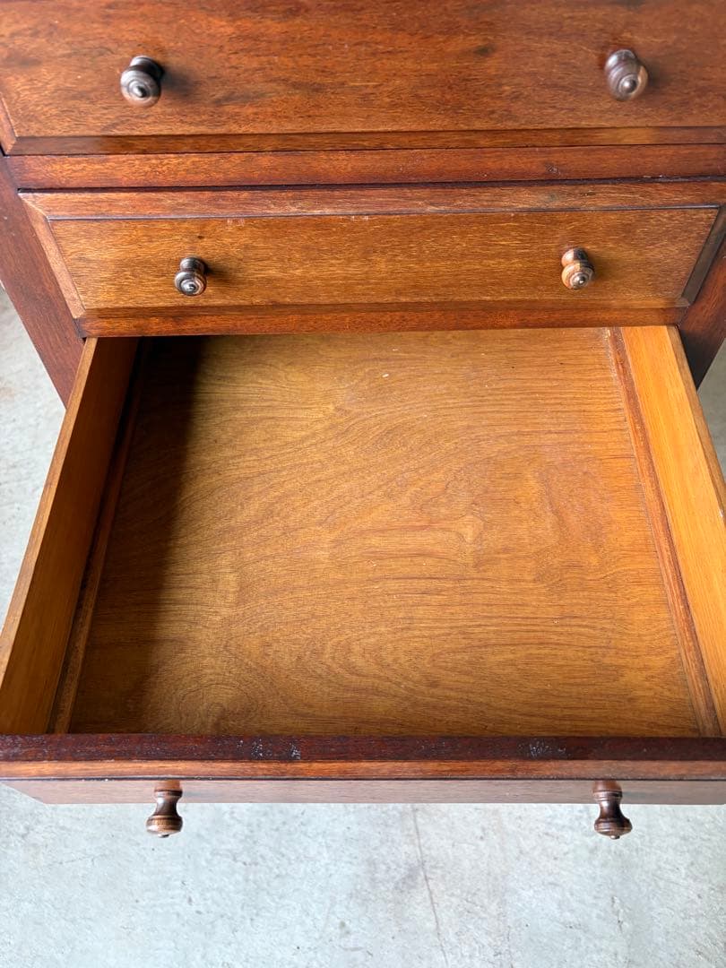 ミュージックキャビネット