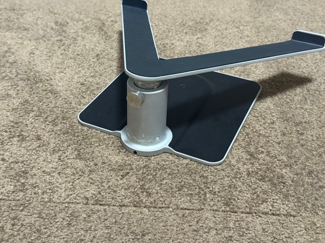 MacBookアクセサリー Twelve South HiRise Pro Adjustable Stand