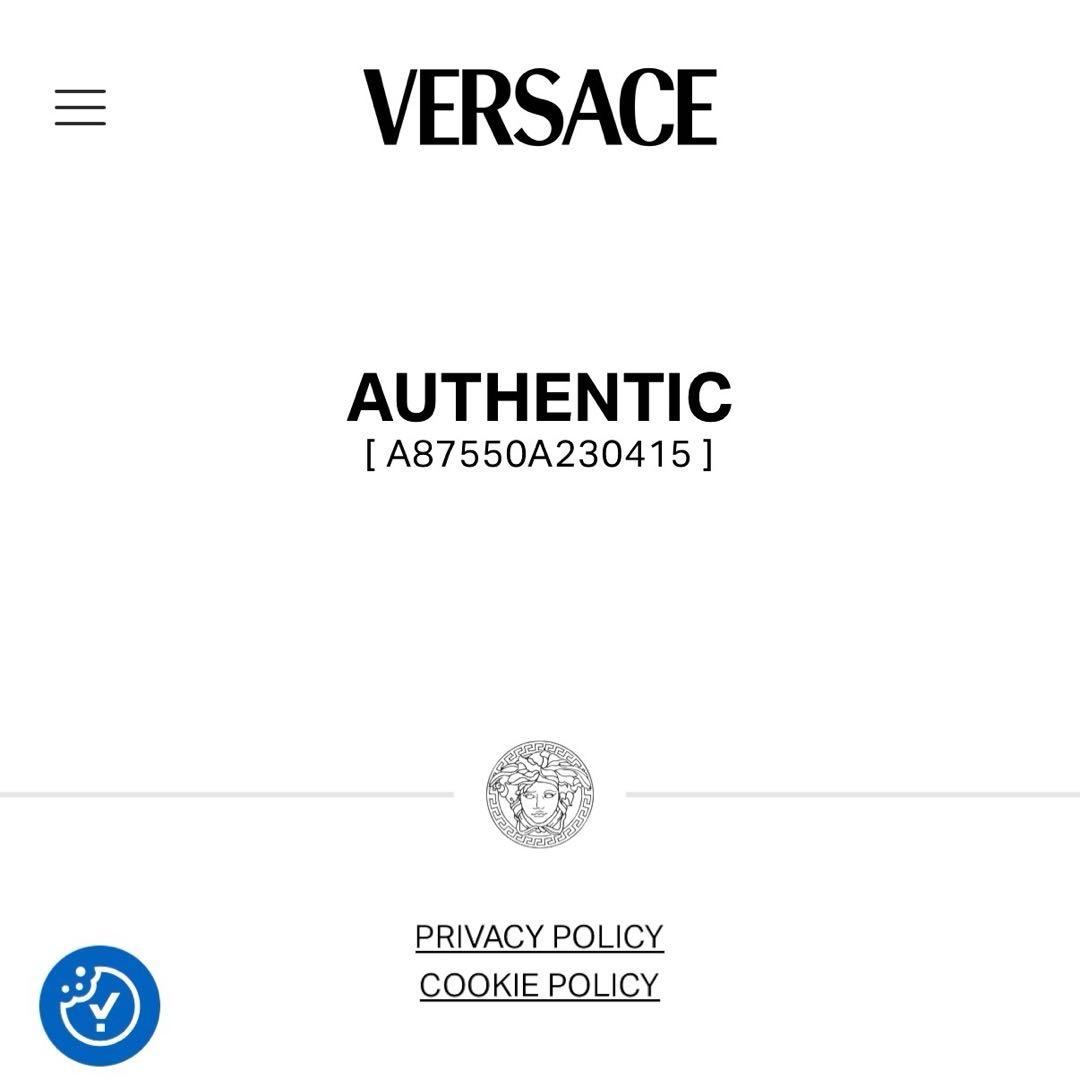 【スガちゃん さん】VERSACE RFID搭載 Vロゴブルゾン キルティング