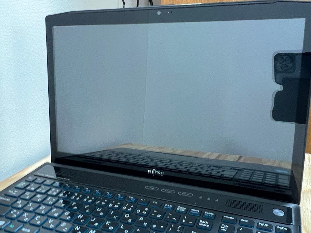 Fujitsu LIFEBOOK AH77/K ブラック