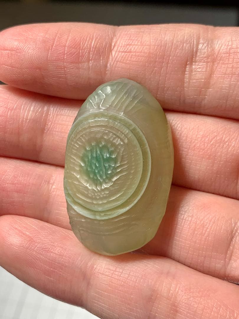 アラシャンゴビアゲート　蒙古瑪瑙　原石　水石　翡翠　オパール　根付　天珠 勾玉