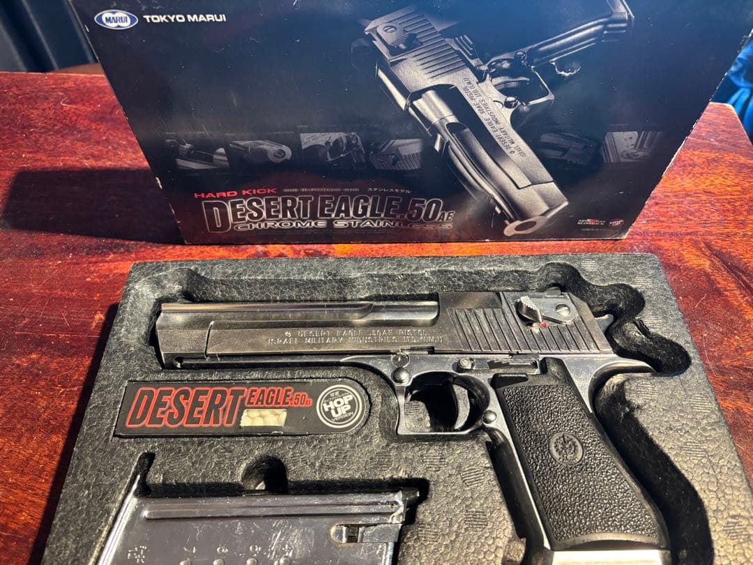 マグナムリサーチ DESERT EAGLE .50AE ガスガン