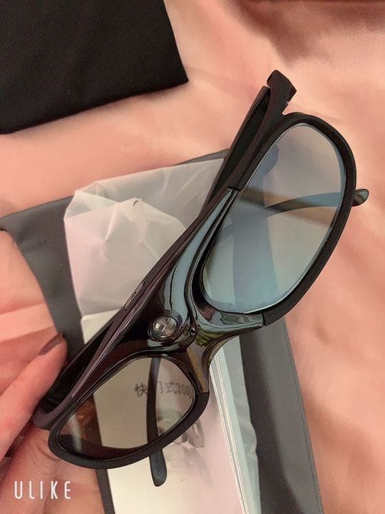 プロジェクター