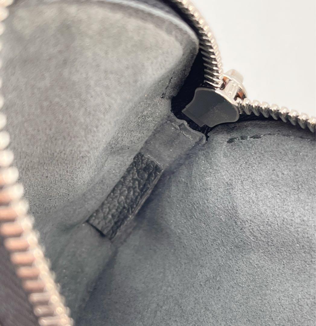 ルイヴィトン マヒナ フック付 丸型 ケース　バッグチャーム　ベラ 付属品