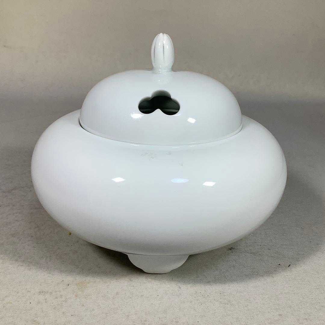 有田焼　白磁　香炉　井上萬二　現代作家