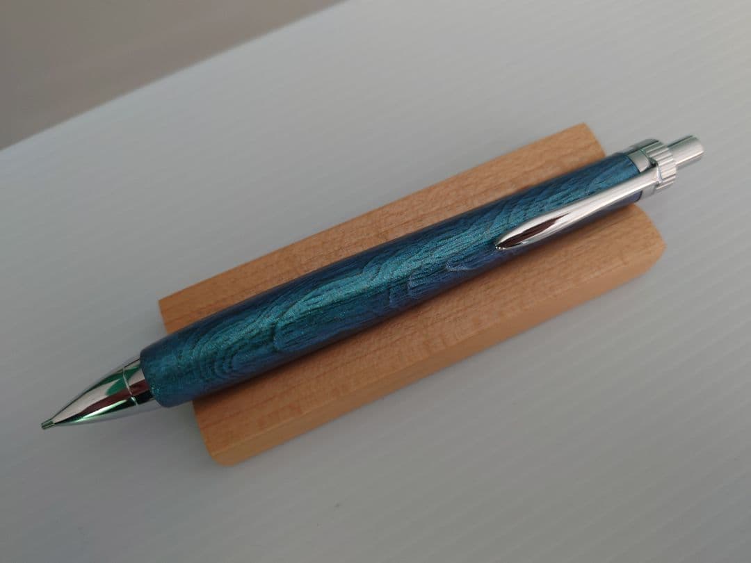 欅　シャープペンシル　浮造り　新うるし　変わり漆　拭き漆　ケヤキ　変わり杢