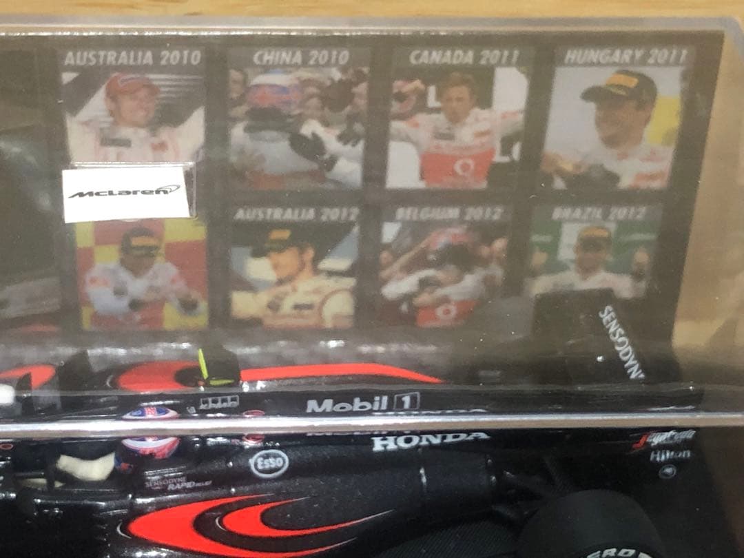 ミニチャンプス1/43マクラーレンホンダMP4-31J.バトンMIKILEE別注