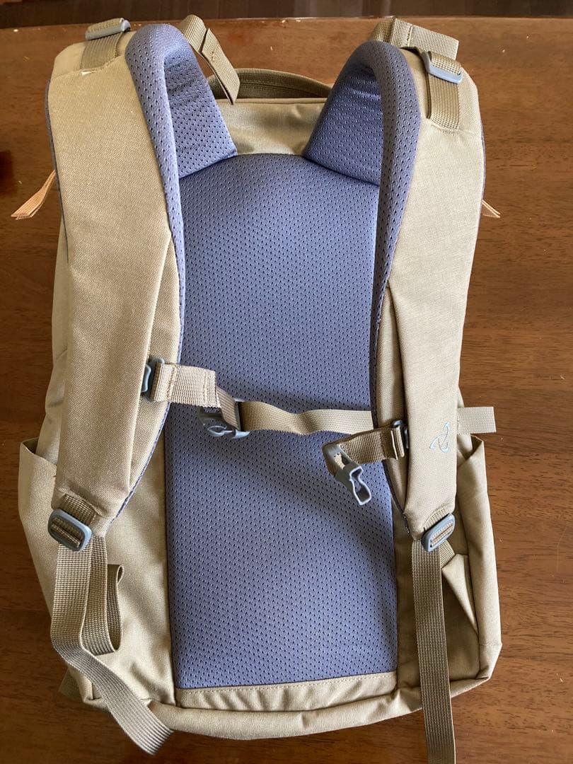 MYSTERY RANCH ベージュバックパック