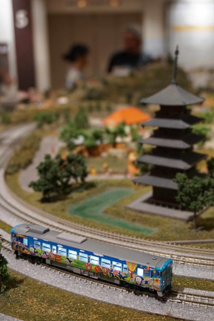 TOMIX キハ40　2137 氷見線・城端線　ハットリくんラッピング塗装　T車