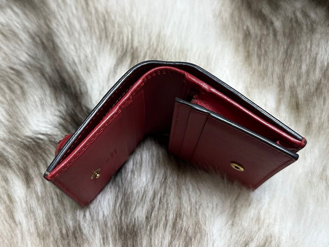 GUCCI チェリー二つ折り財布