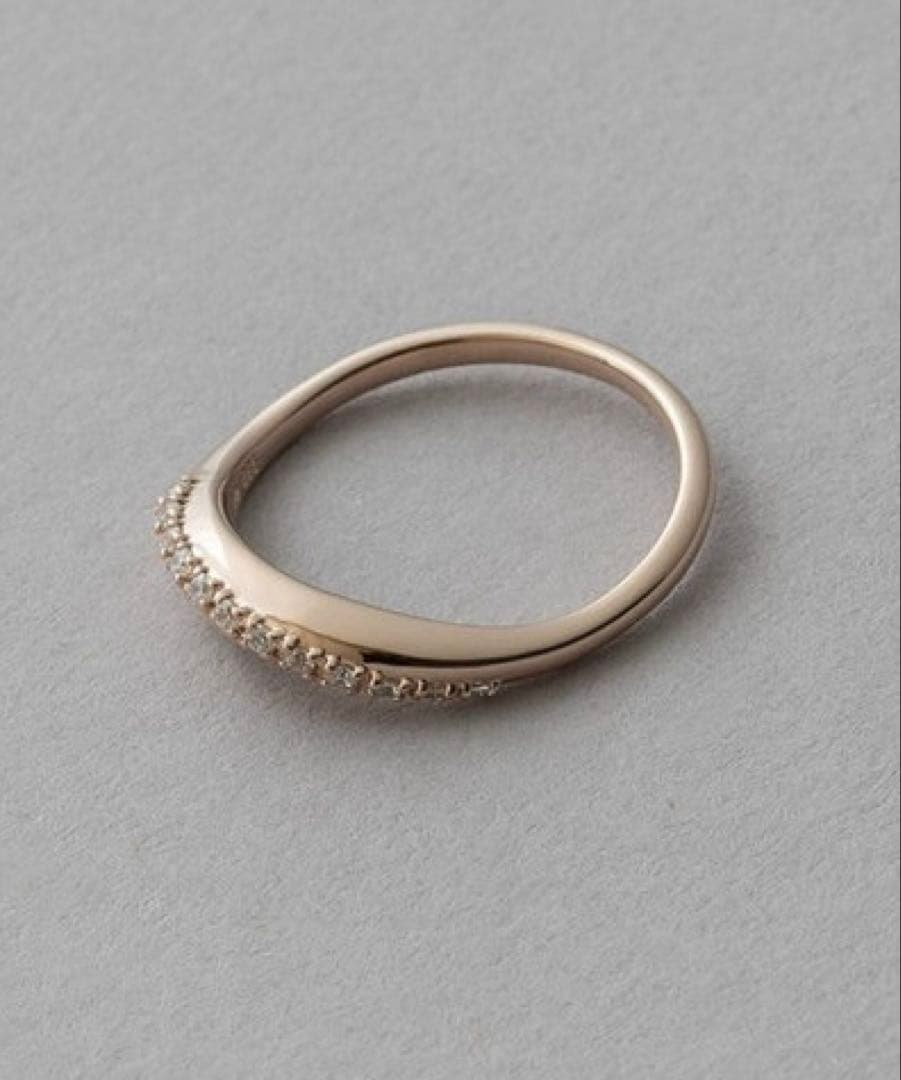 ete ビジュークレセントムーンリング