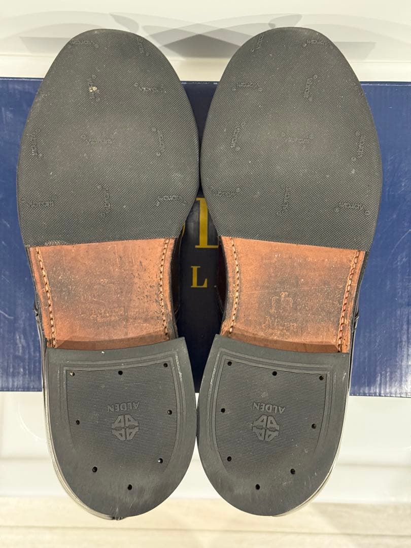 Aldenパンチドキャップトゥ 8.5D