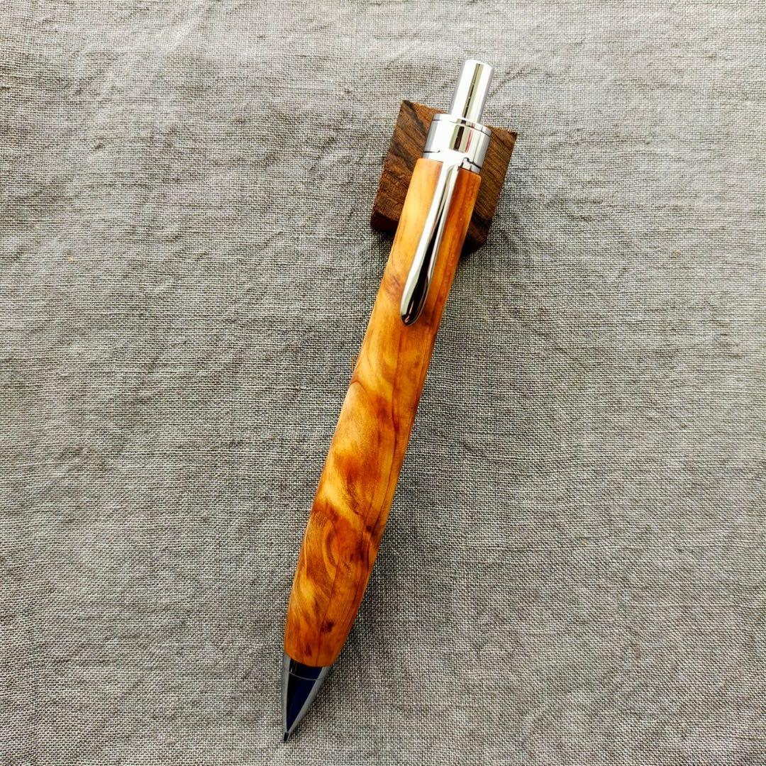 ハンドメイド　木軸シャープぺン　杉　油杢　0.5mm　ウッドペン