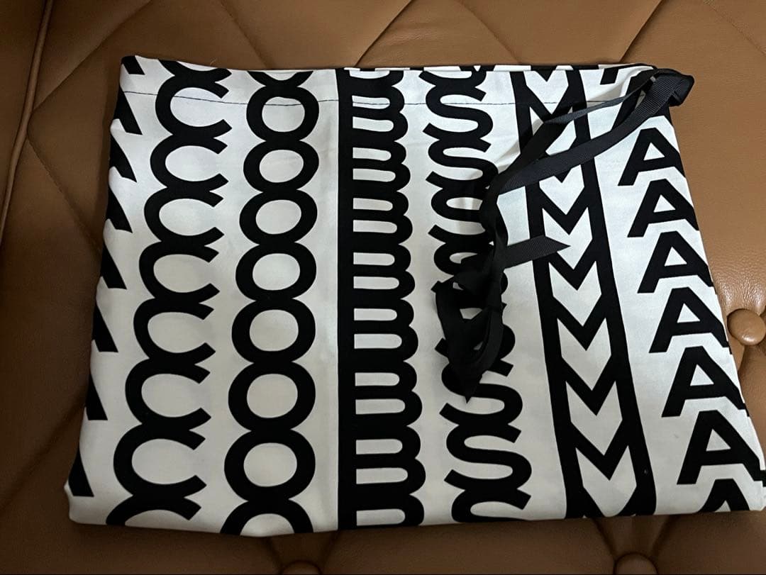 MARC JACOBS ザ　ボウ　デニム　サック　バッグ