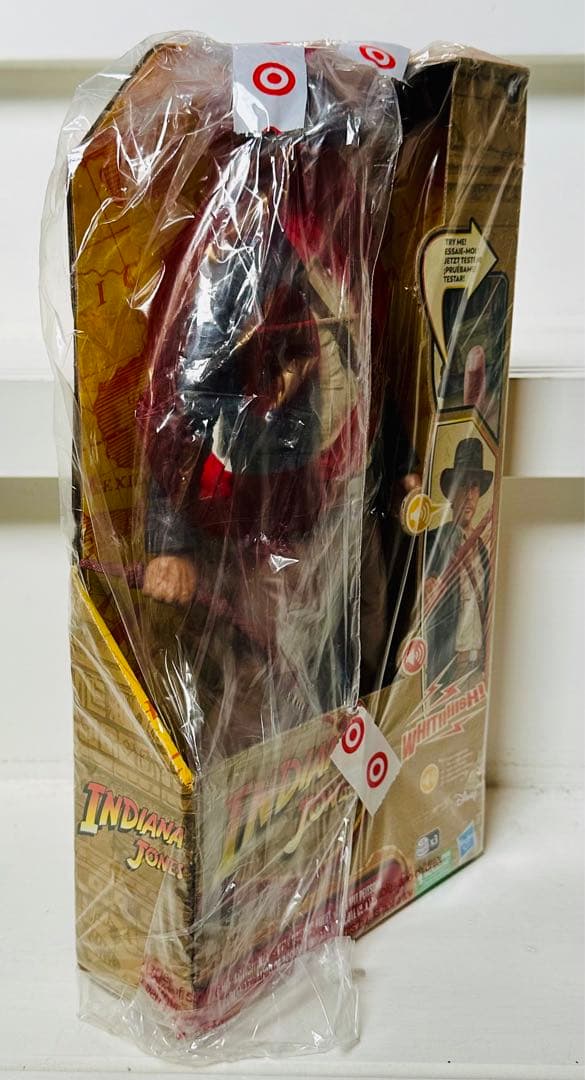 HASBRO／ウィップ・アクション・インディジョーンズ・アクション・フィギュア