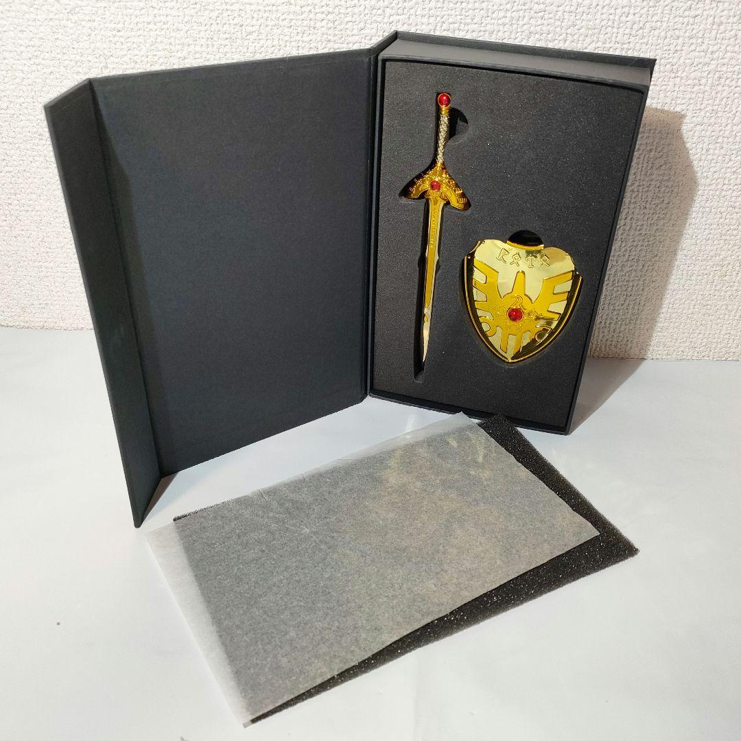 ☆　メタリックアイテムズギャラリー　35周年　ドラクエフィギュア　ロトの剣　盾